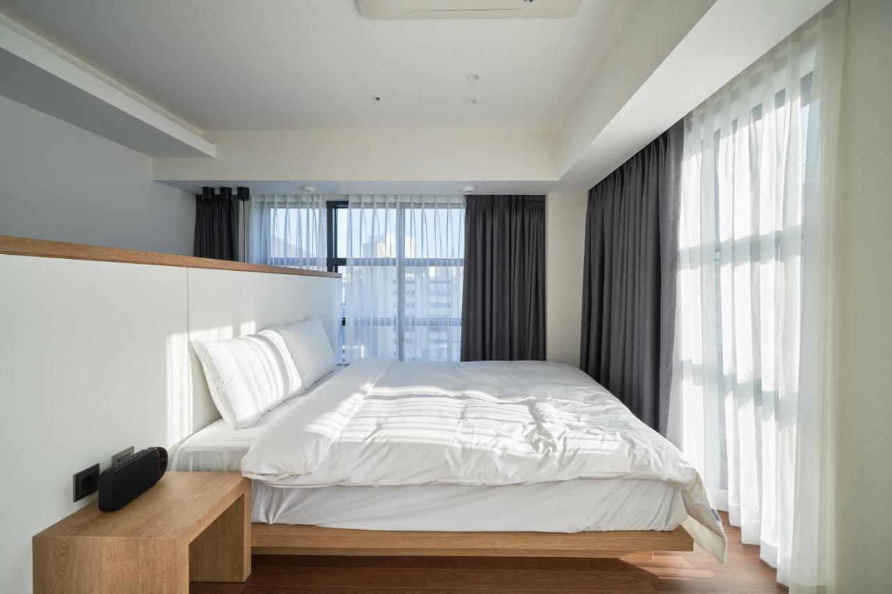 Space And Mood Busan Buitenkant foto